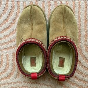 UGG Taza Platform Slides